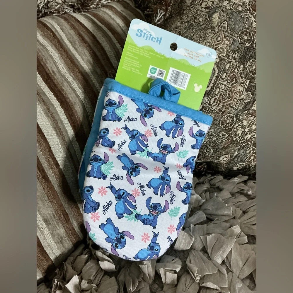 Disney Blue and Pink Mittens - Magical Stitch Accessories
